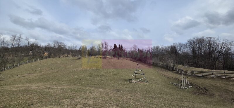 Teren intravilan 2200 mp de vanzare in Valea Doftanei